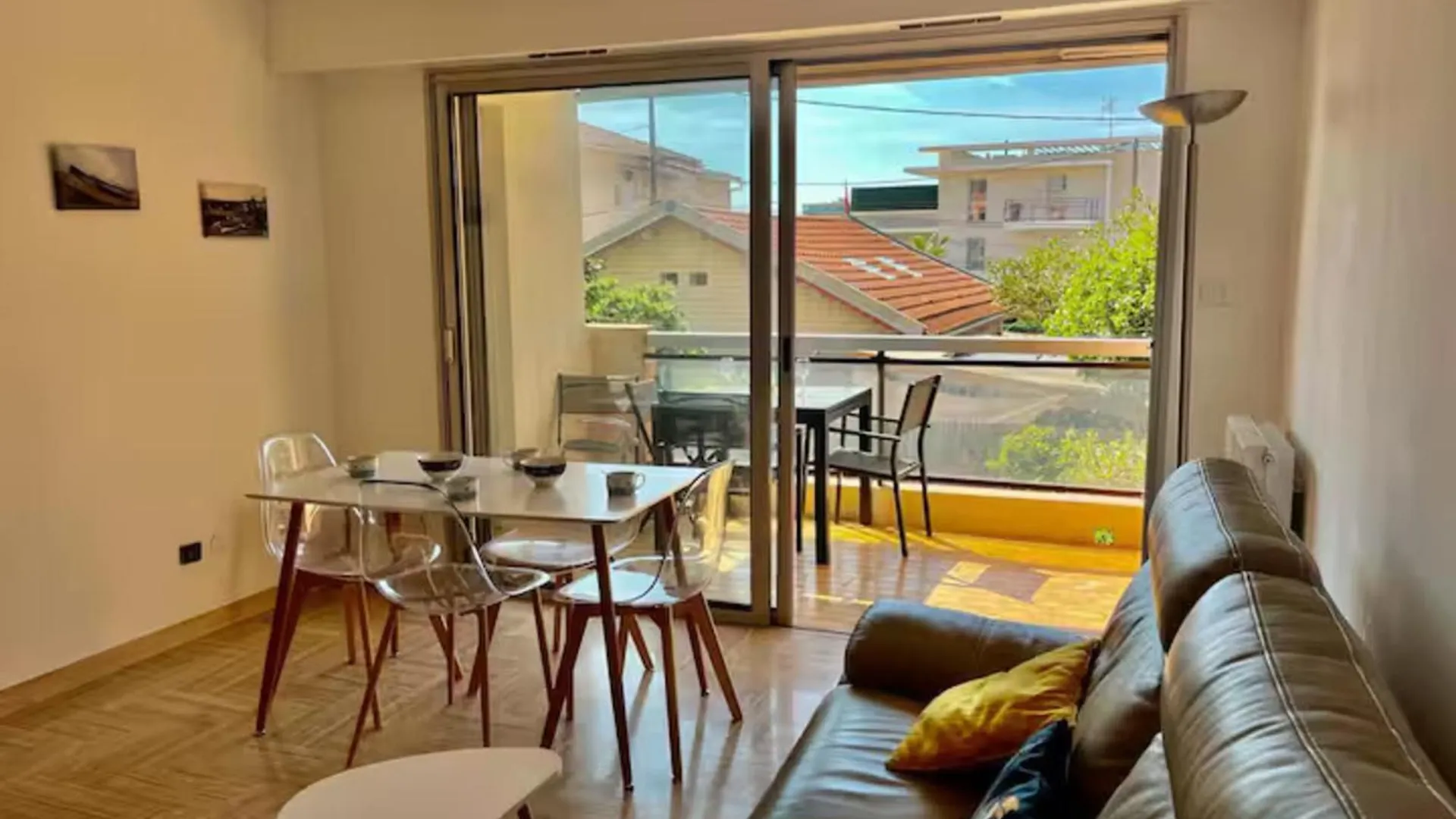 Bright T2 Apartment 11 Minutes From The Beach 케인즈수르메르