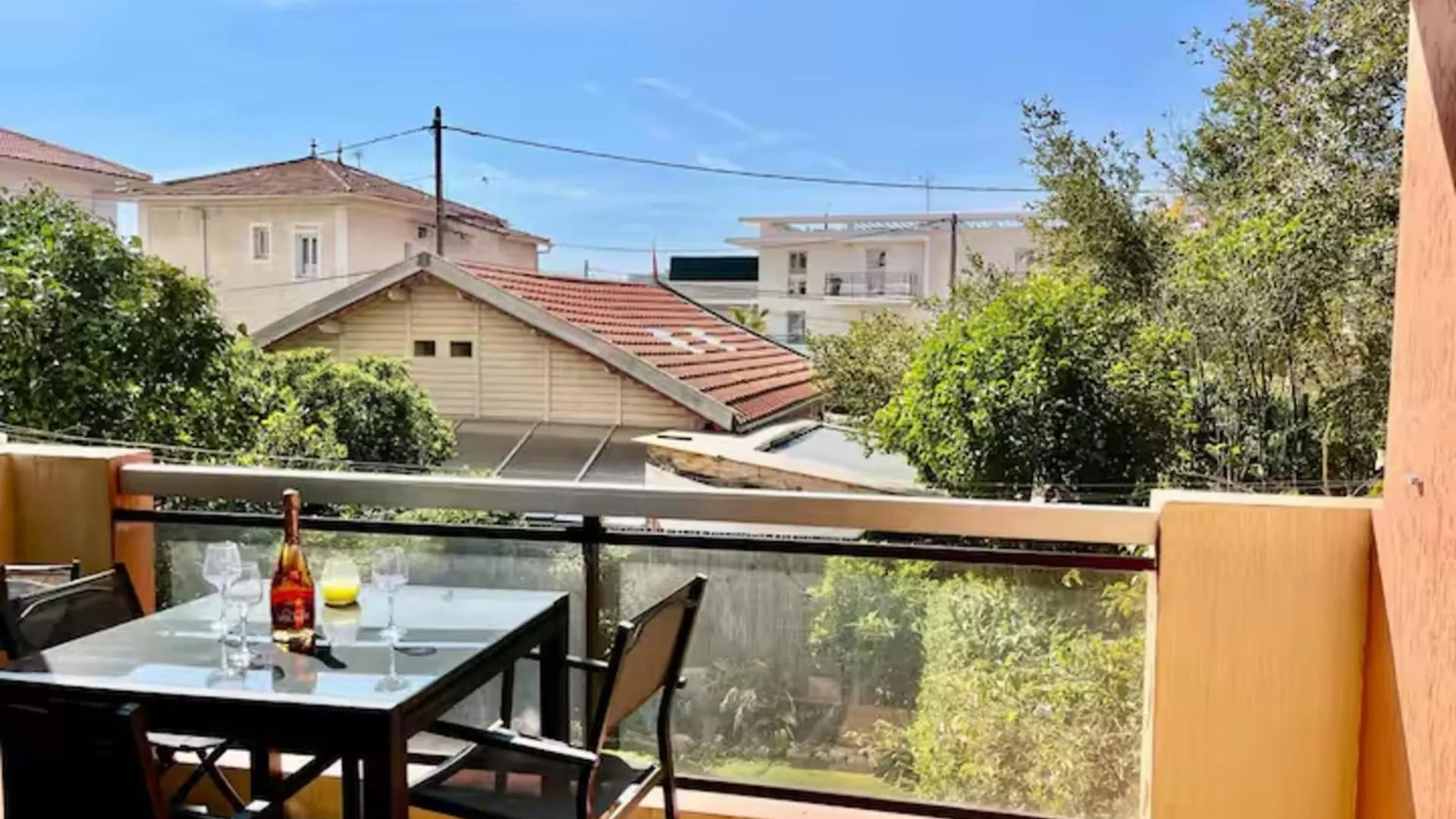 Bright T2 Apartment 11 Minutes From The Beach 케인즈수르메르 0*,